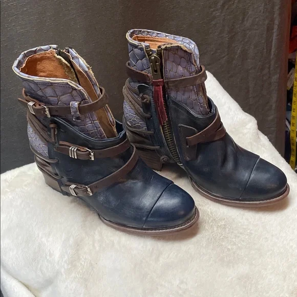 freebird Black Leather Ankle Boots with Brown Strap Accents - Picture 3 of 10